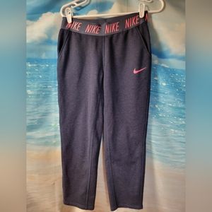NIKE DRI-FIT LADIES‎ CROPPED SWEAT PANTS SIZE SMALL